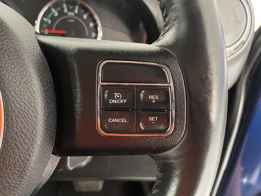 Photo '23' of Jeep Wrangler