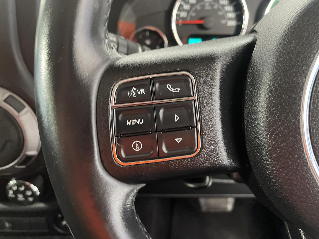 Photo '24' of Jeep Wrangler