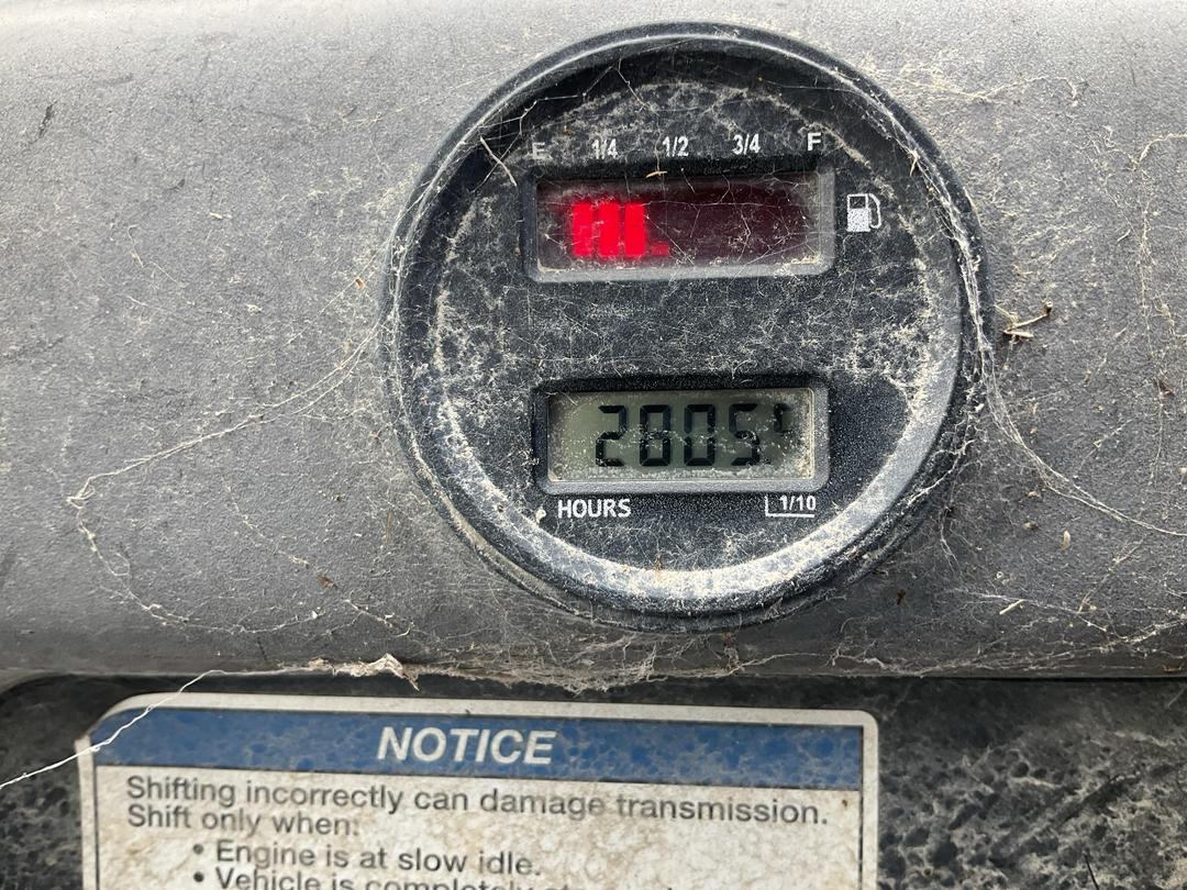 Photo '11' of Kawasaki KAF950 TRANS