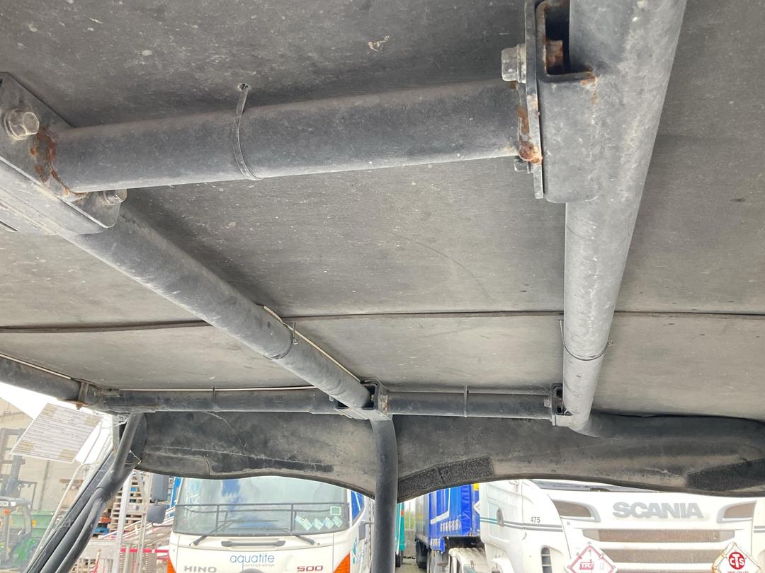 Photo '21' of Kawasaki KAF950 TRANS