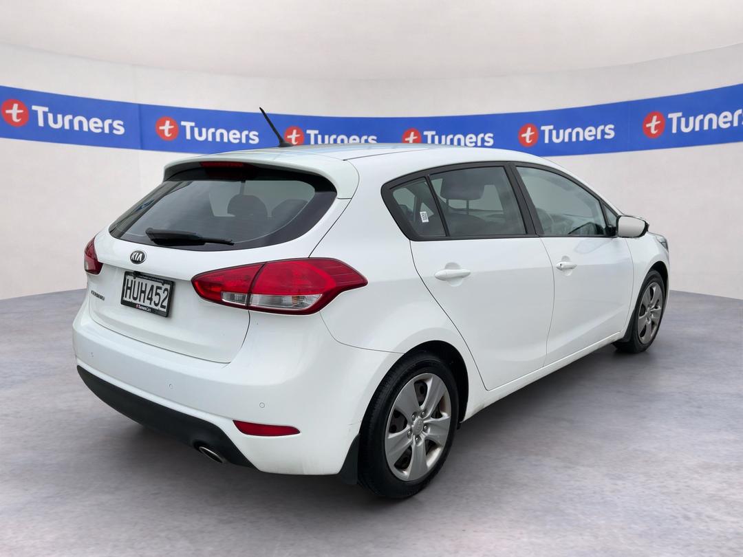 Photo '7' of KIA Cerato