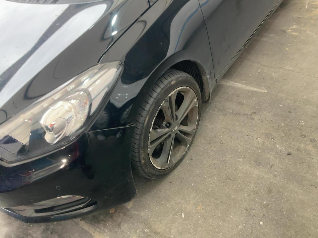 Photo '6' of KIA Cerato SX Photo '6' of KIA Cerato SX