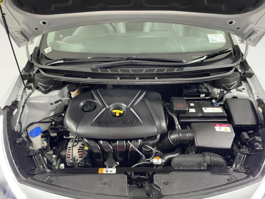 Photo '13' of KIA Cerato