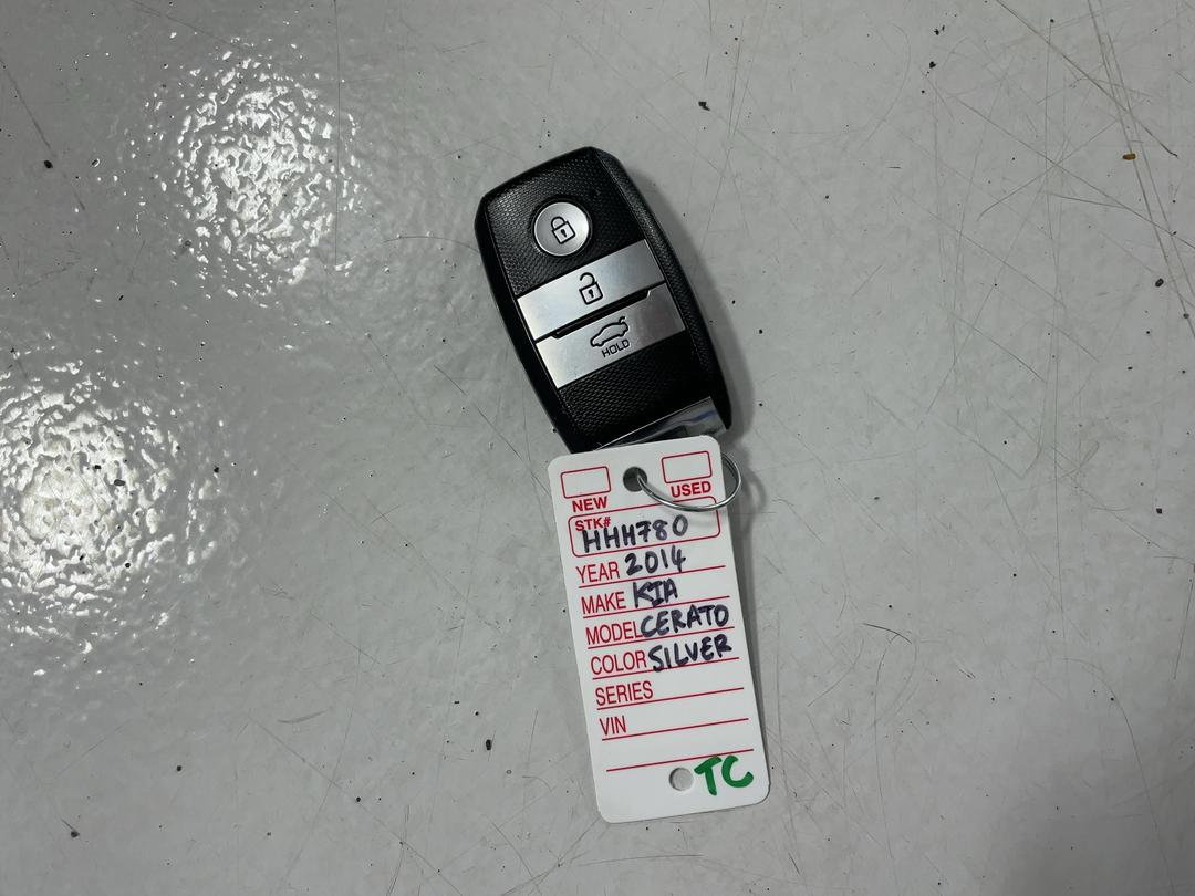 Photo '22' of KIA Cerato