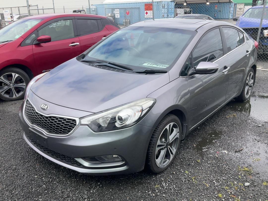 Photo '3' of KIA Cerato SX Photo '3' of KIA Cerato SX
