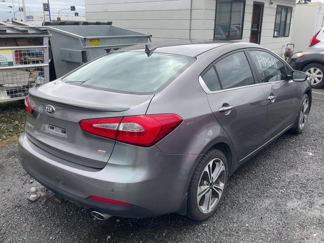 Photo '6' of KIA Cerato SX Photo '6' of KIA Cerato SX