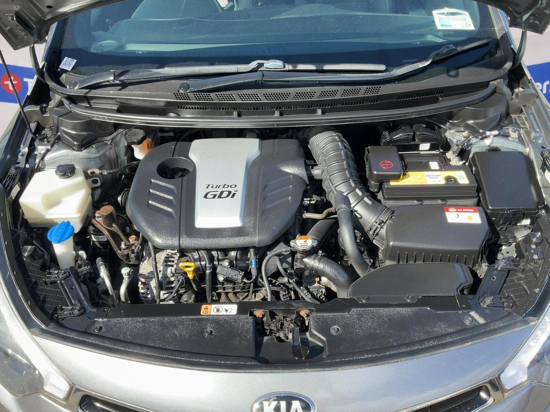 Photo '13' of KIA Koup
