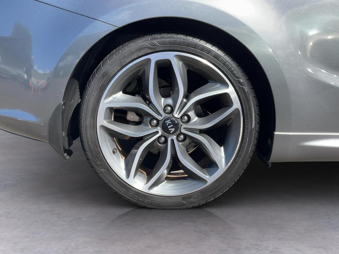 Photo '12' of KIA Koup