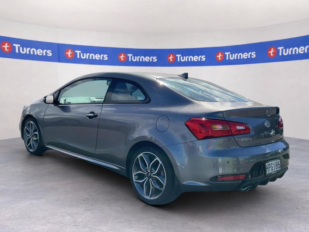 Photo '5' of KIA Koup