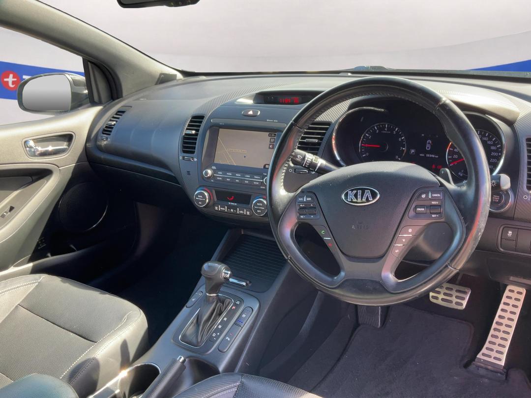 Photo '17' of KIA Koup