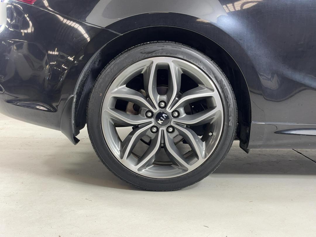 Photo '12' of KIA Koup