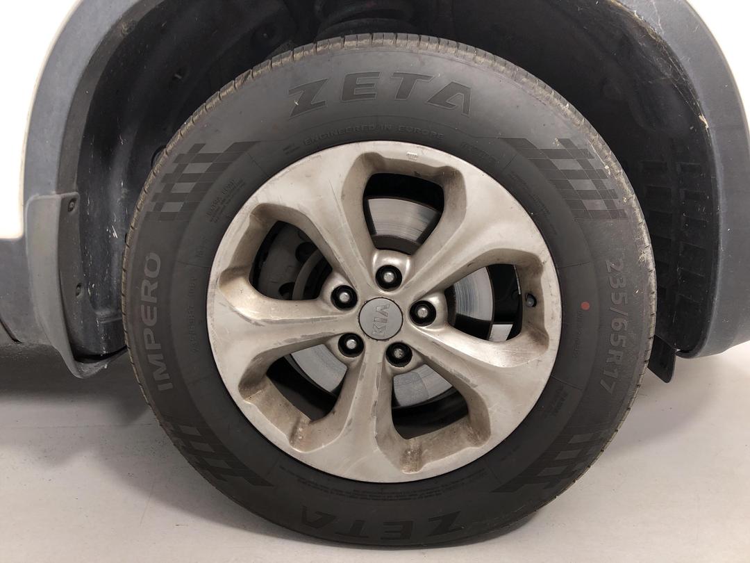 Photo '2' of KIA Sorento