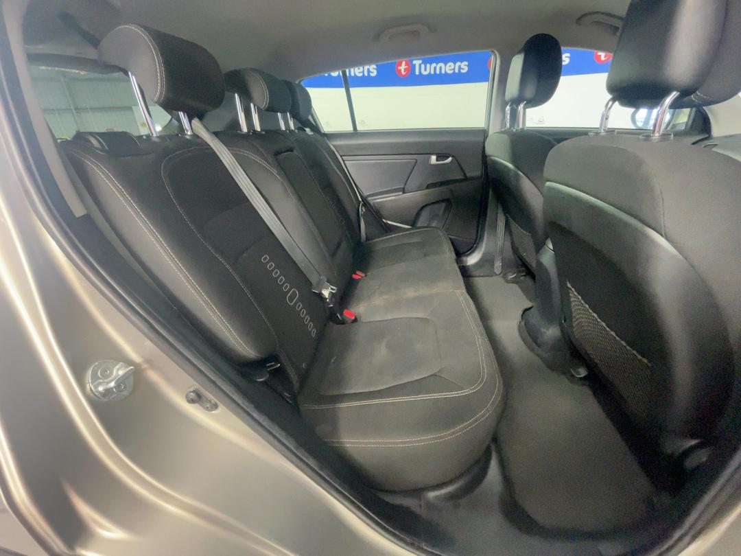 Photo '20' of KIA Sportage