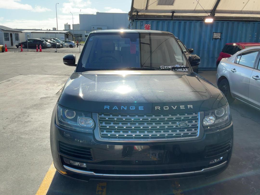 Photo '4' of Land Rover Range Rover SDV8 Vogue