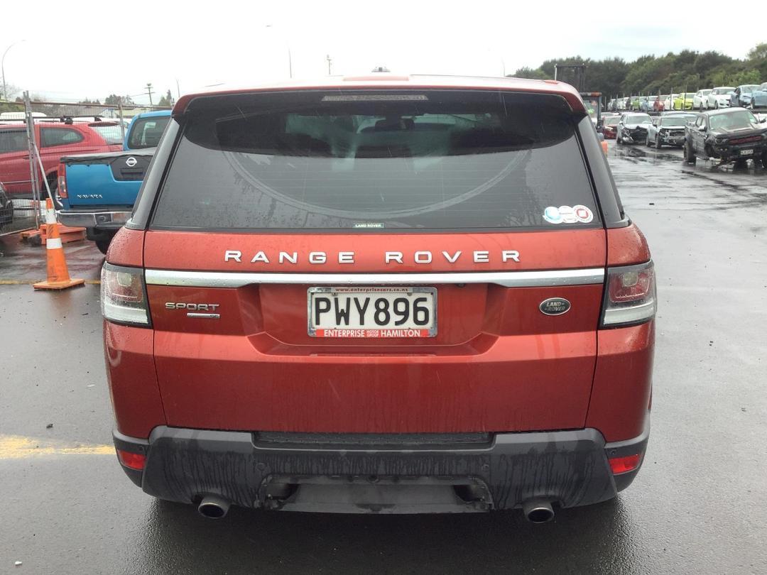 Photo '6' of Land Rover Range Rover Sport Photo '6' of Land Rover Range Rover Sport