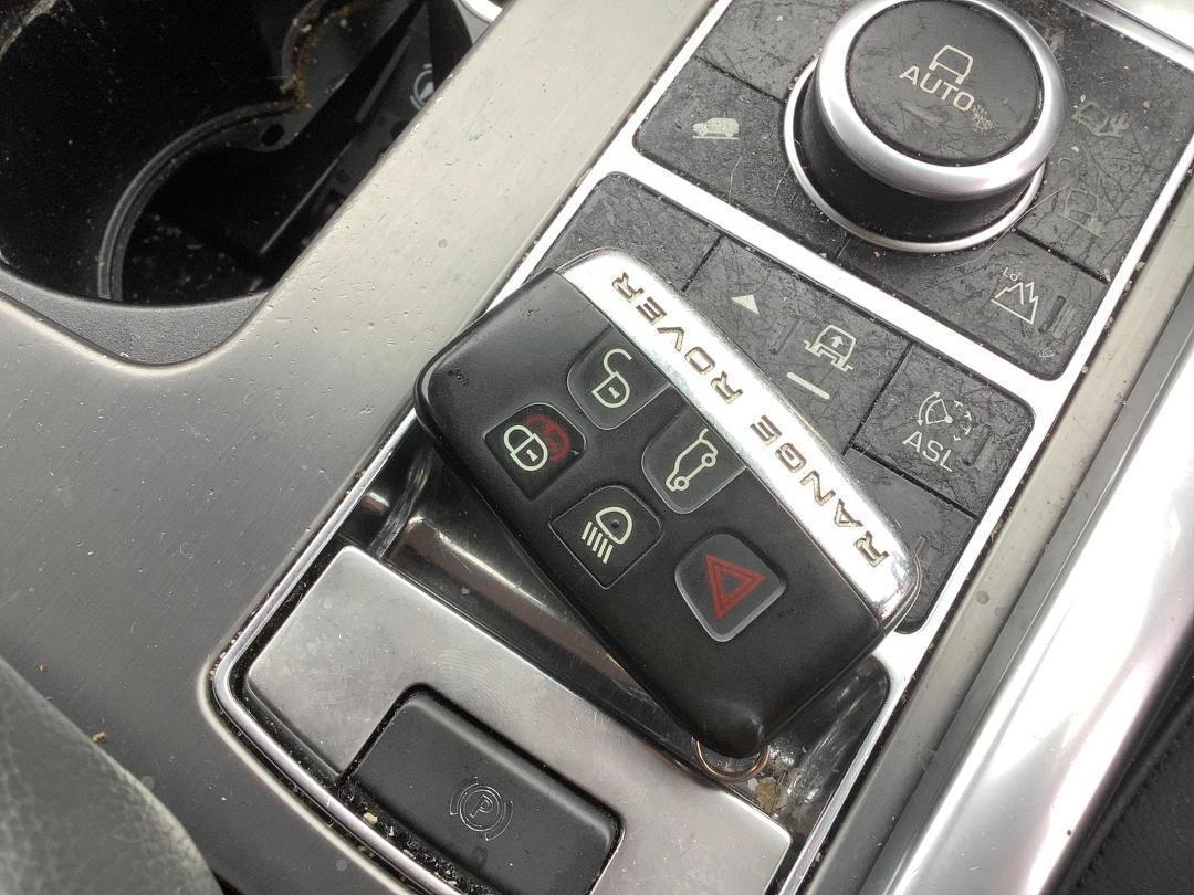 Photo '14' of Land Rover Range Rover Sport Photo '14' of Land Rover Range Rover Sport