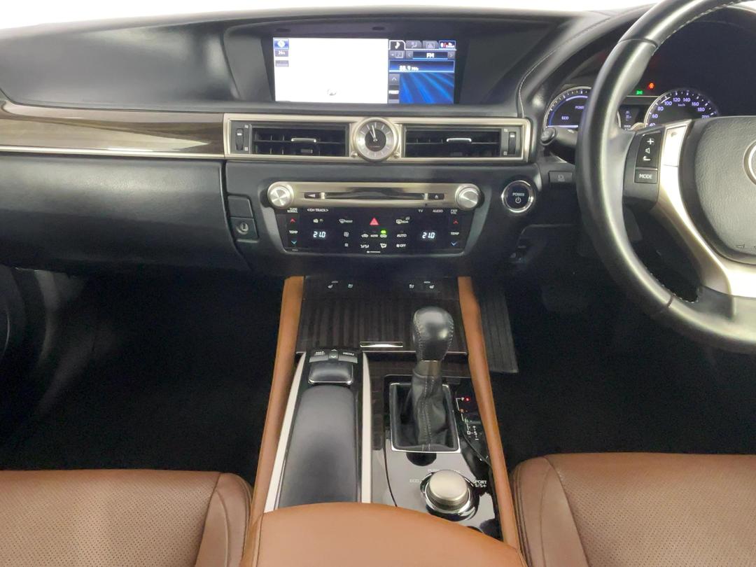 Photo '18' of Lexus GS450H