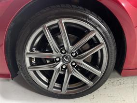 Photo '10' of Lexus IS300H
