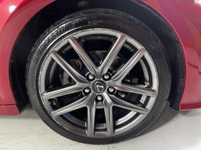 Photo '9' of Lexus IS300H