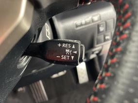 Photo '25' of Lexus IS300H