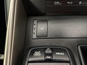 Photo '28' of Lexus IS300H