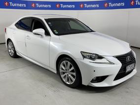 Image of 2014 Lexus IS300H