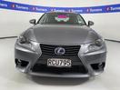Thumbnail '3' of Lexus IS300H