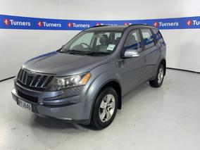 Photo '4' of Mahindra XUV