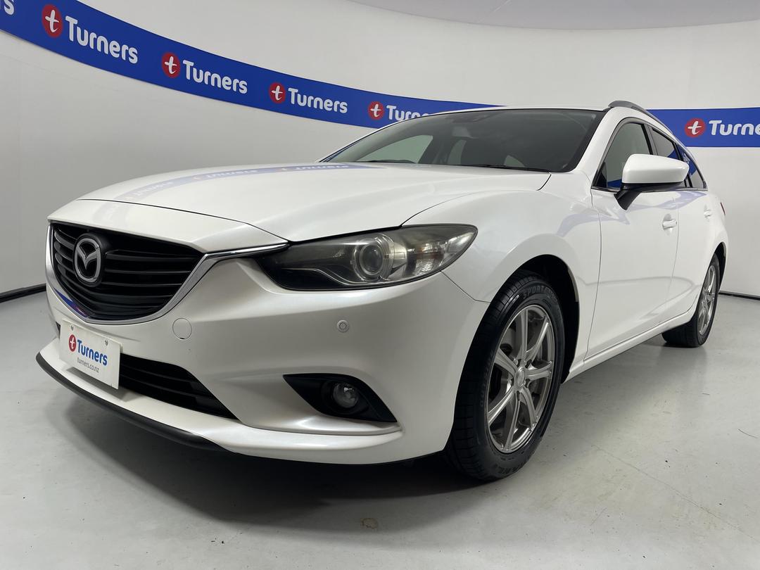 Photo '4' of Mazda Atenza