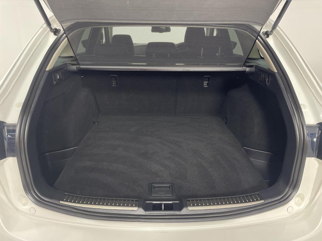 Photo '14' of Mazda Atenza