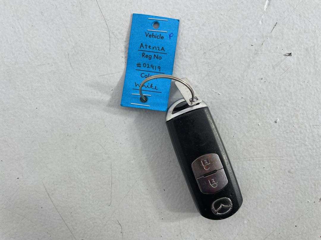 Photo '22' of Mazda Atenza