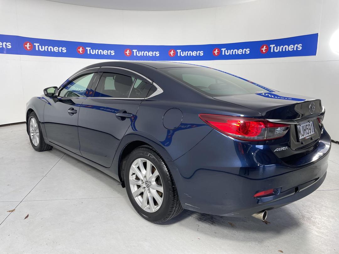 Photo '5' of Mazda Atenza