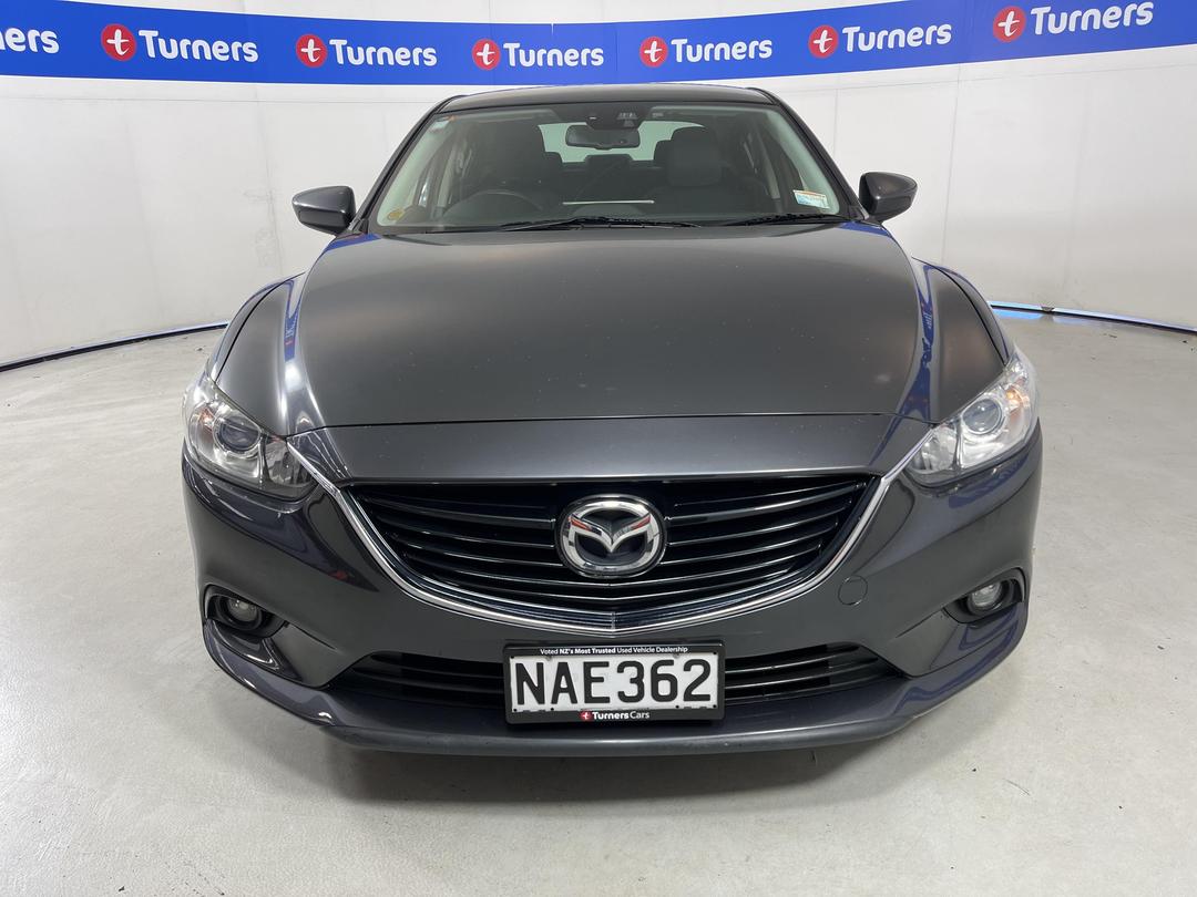 Photo '2' of Mazda Atenza