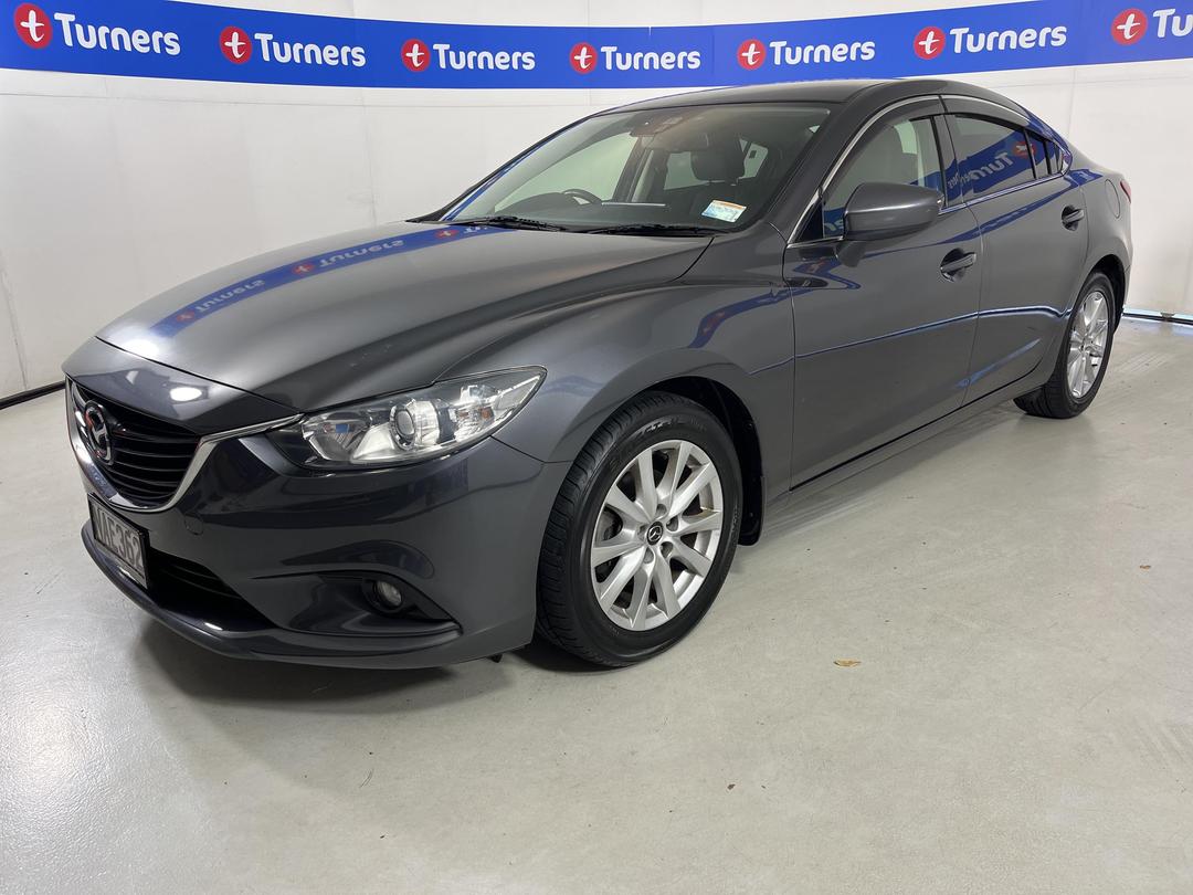 Photo '4' of Mazda Atenza