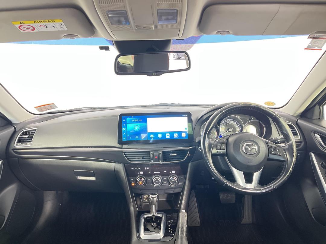 Photo '17' of Mazda Atenza