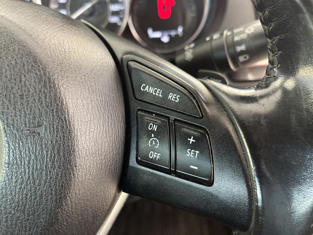 Photo '28' of Mazda Atenza