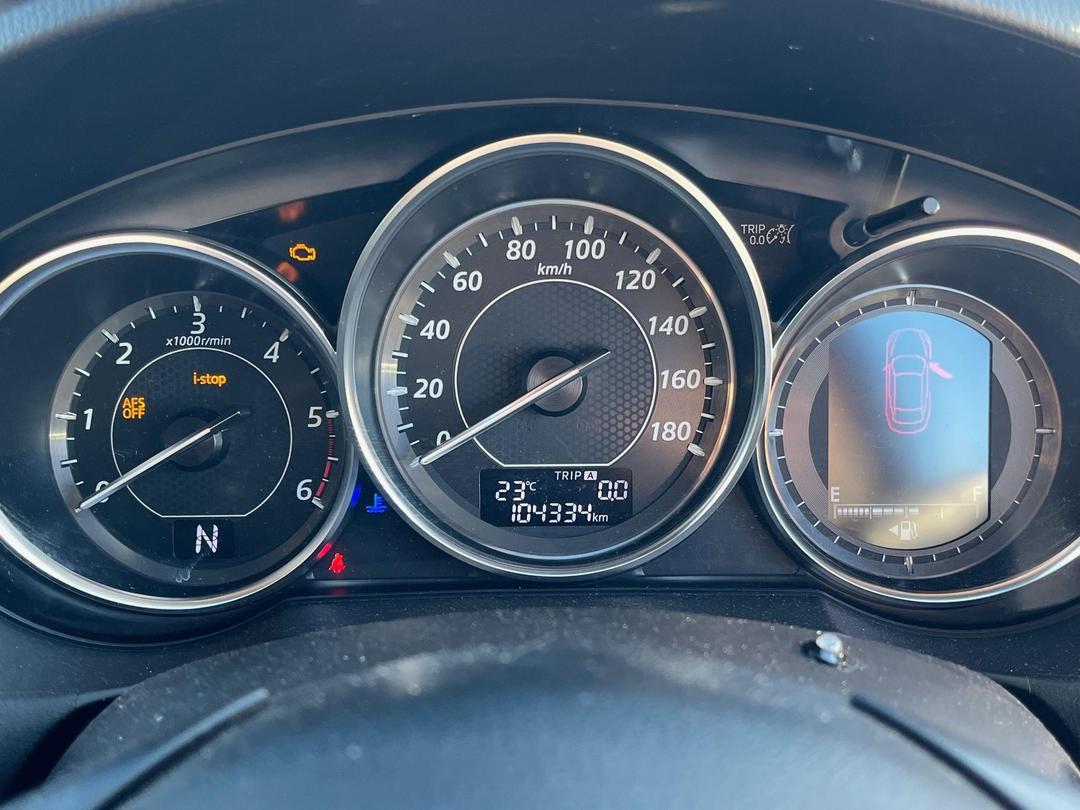 Photo '11' of Mazda Atenza