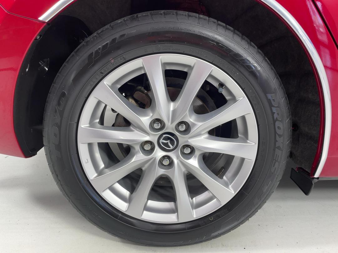 Photo '12' of Mazda Atenza