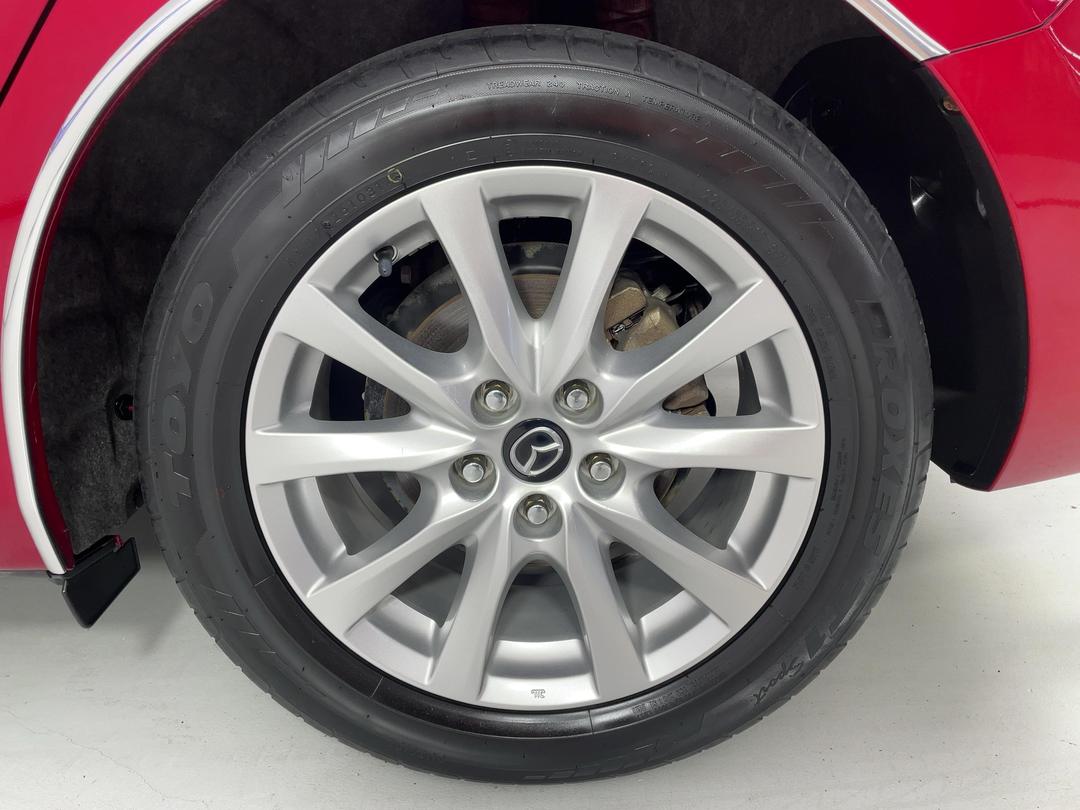 Photo '11' of Mazda Atenza