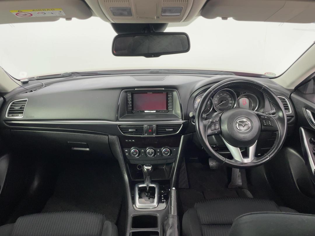 Photo '17' of Mazda Atenza
