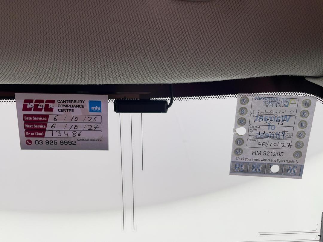 Photo '27' of Mazda Atenza