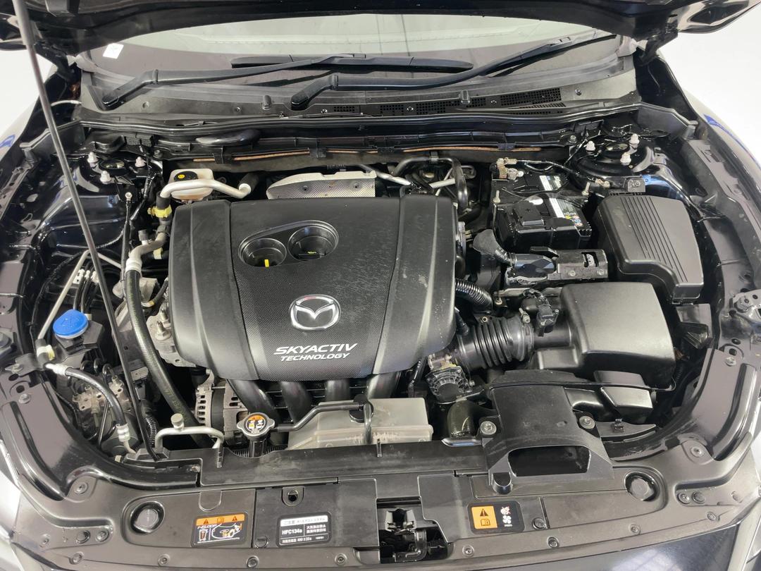 Photo '13' of Mazda Atenza