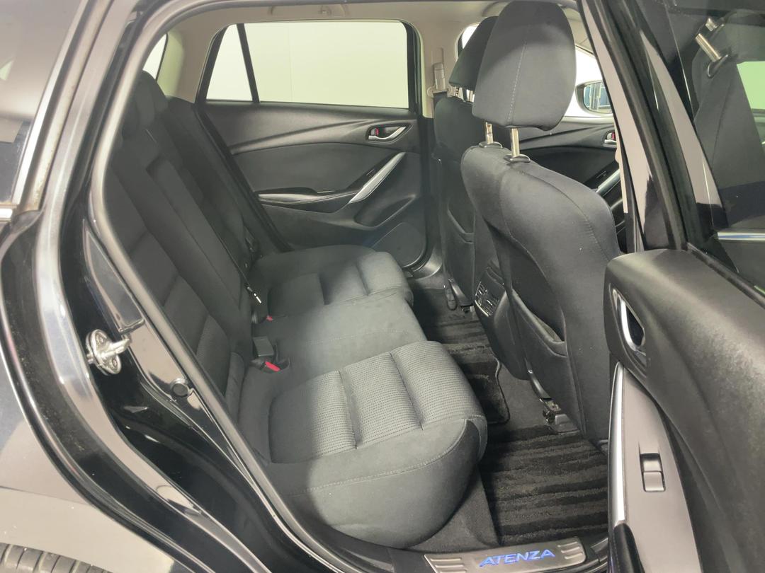 Photo '20' of Mazda Atenza