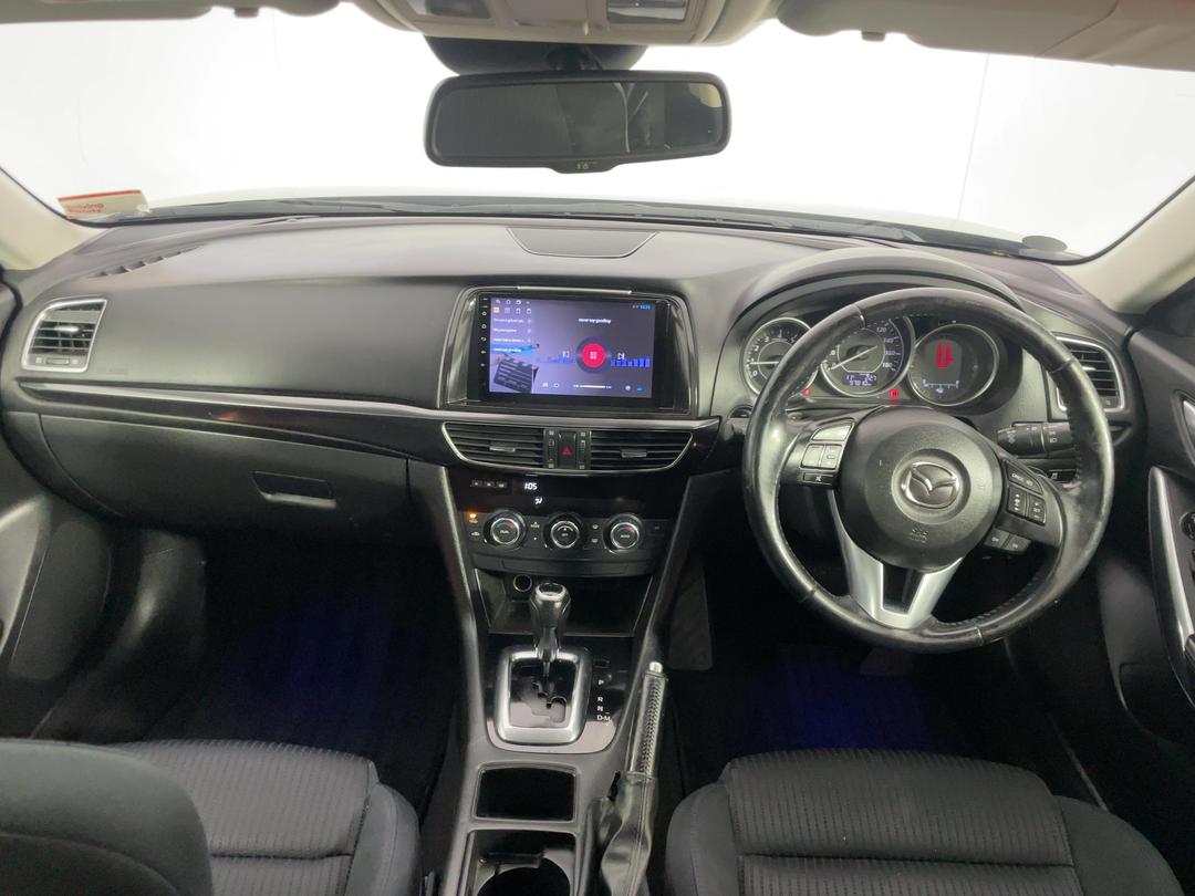 Photo '17' of Mazda Atenza