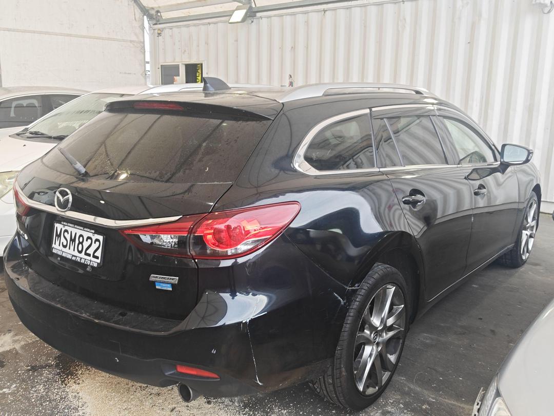 Photo '4' of Mazda Atenza Photo '4' of Mazda Atenza