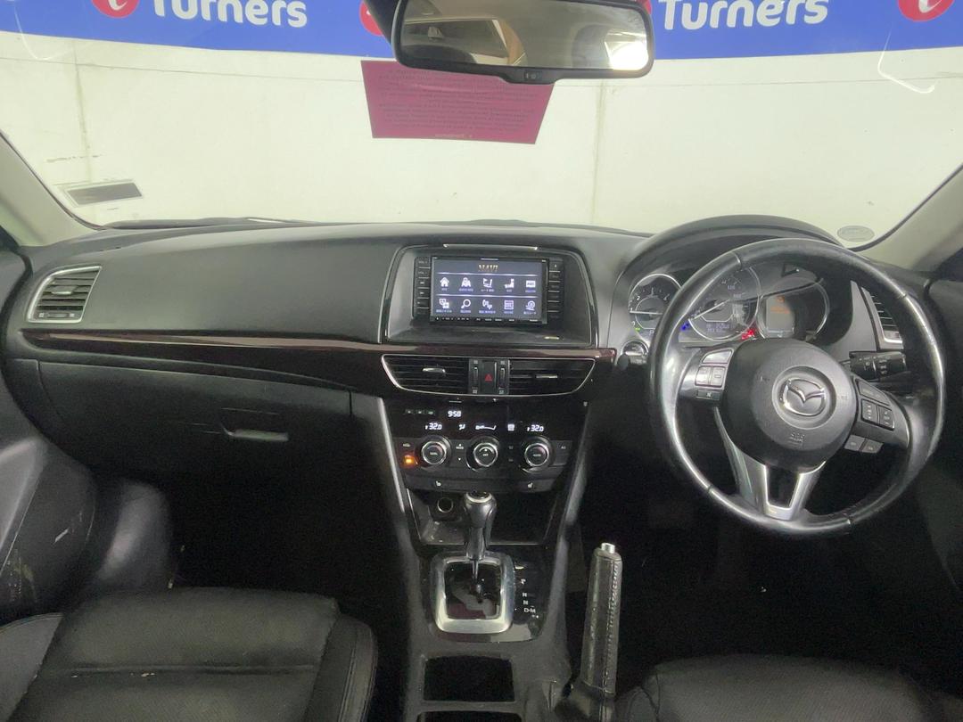 Photo '15' of Mazda Atenza Photo '15' of Mazda Atenza
