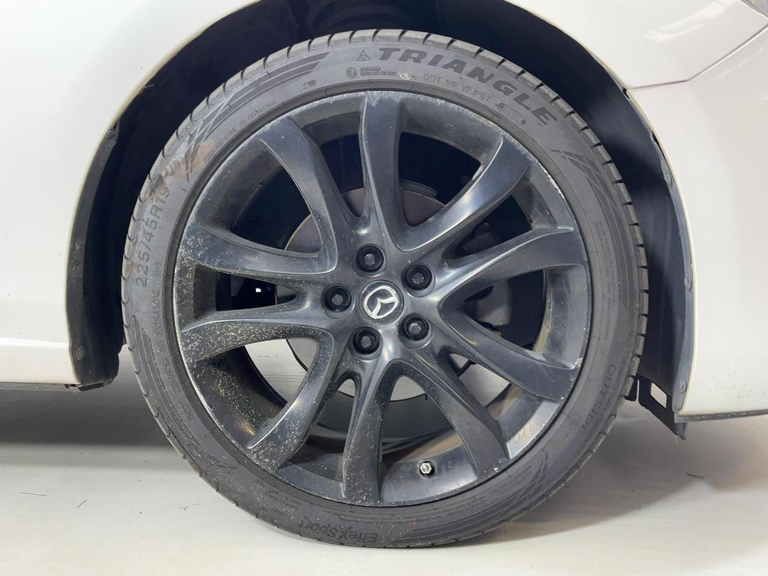 Photo '7' of Mazda Atenza Photo '7' of Mazda Atenza