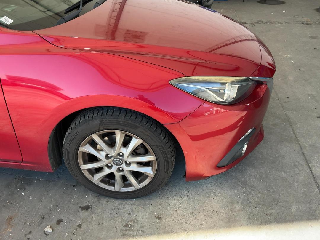 Photo '4' of Mazda Axela
