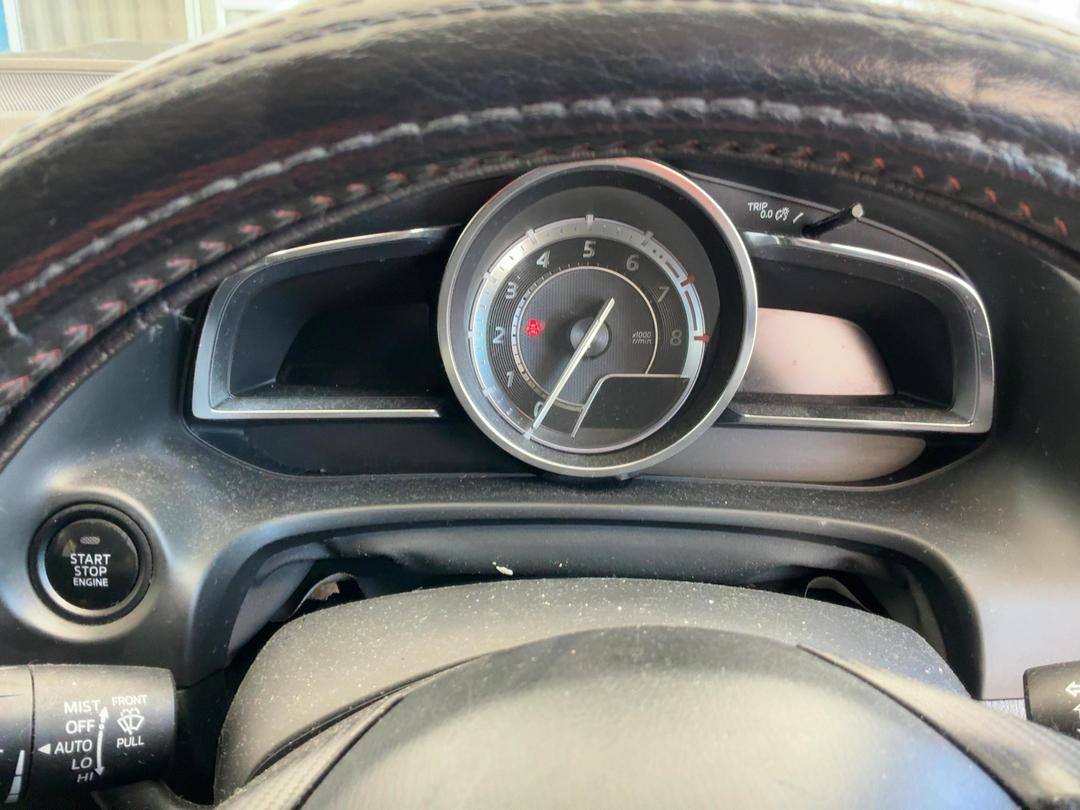 Photo '26' of Mazda Axela