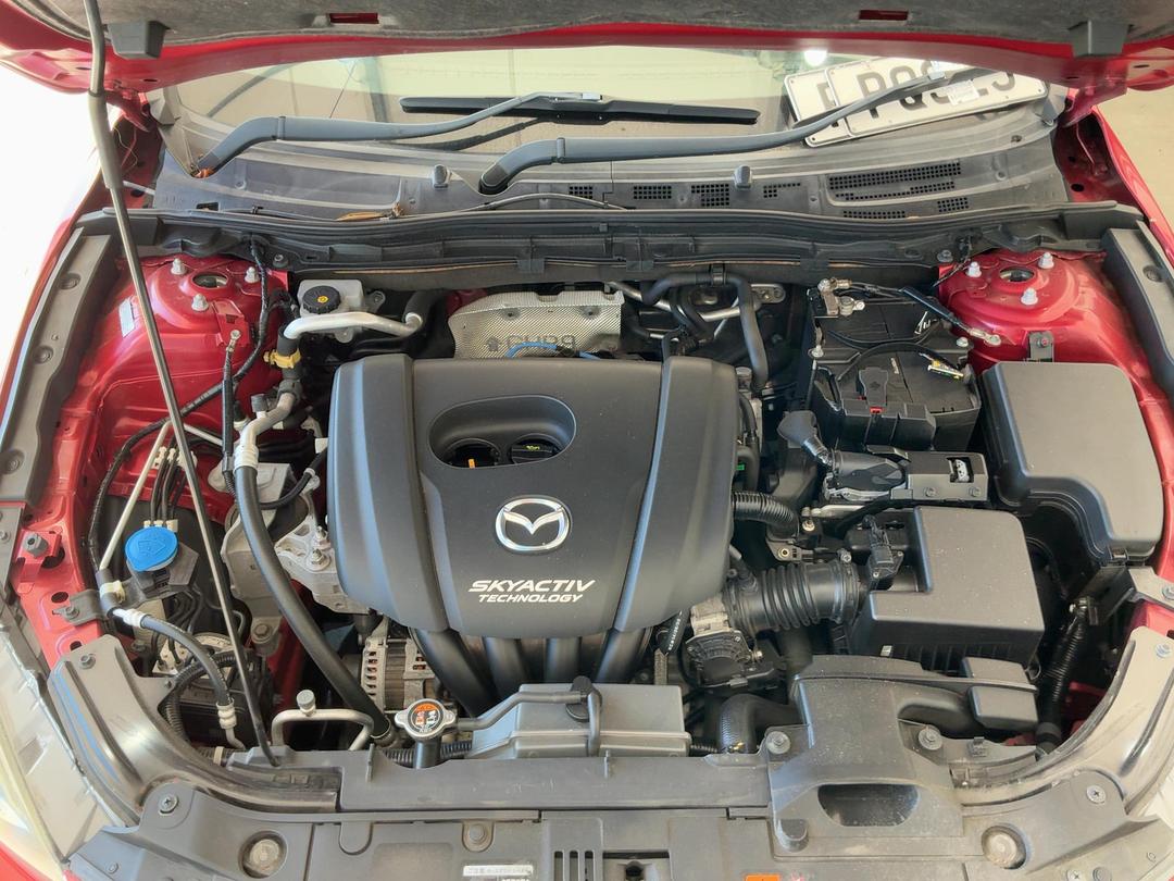 Photo '31' of Mazda Axela